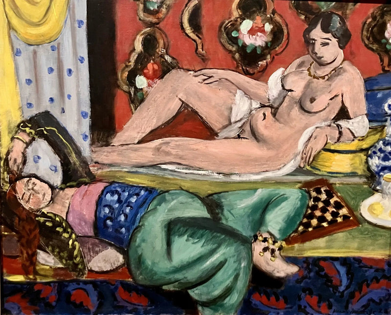 Twee odalisken waarvan er één ontkleed is, ornamentale achtergrond en dambord - Henri Matisse
