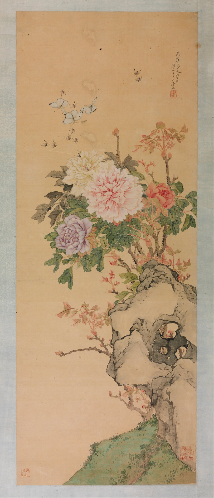 Pivoine et papillons – Ju Lian